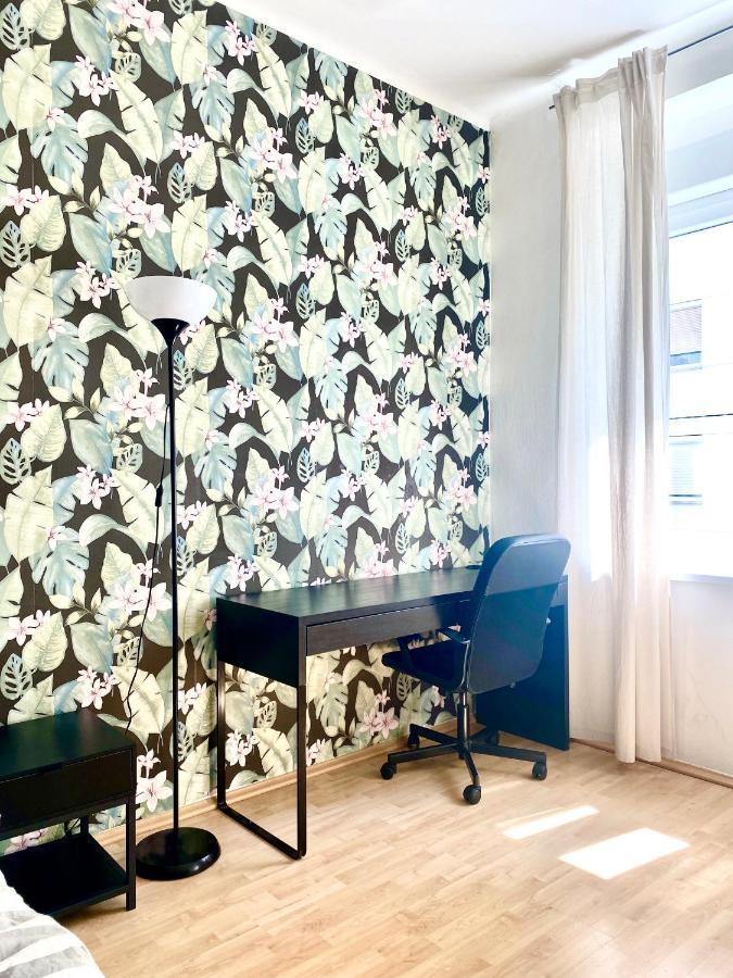 Central Comfy Apartment - Self Check-In Graz Ngoại thất bức ảnh
